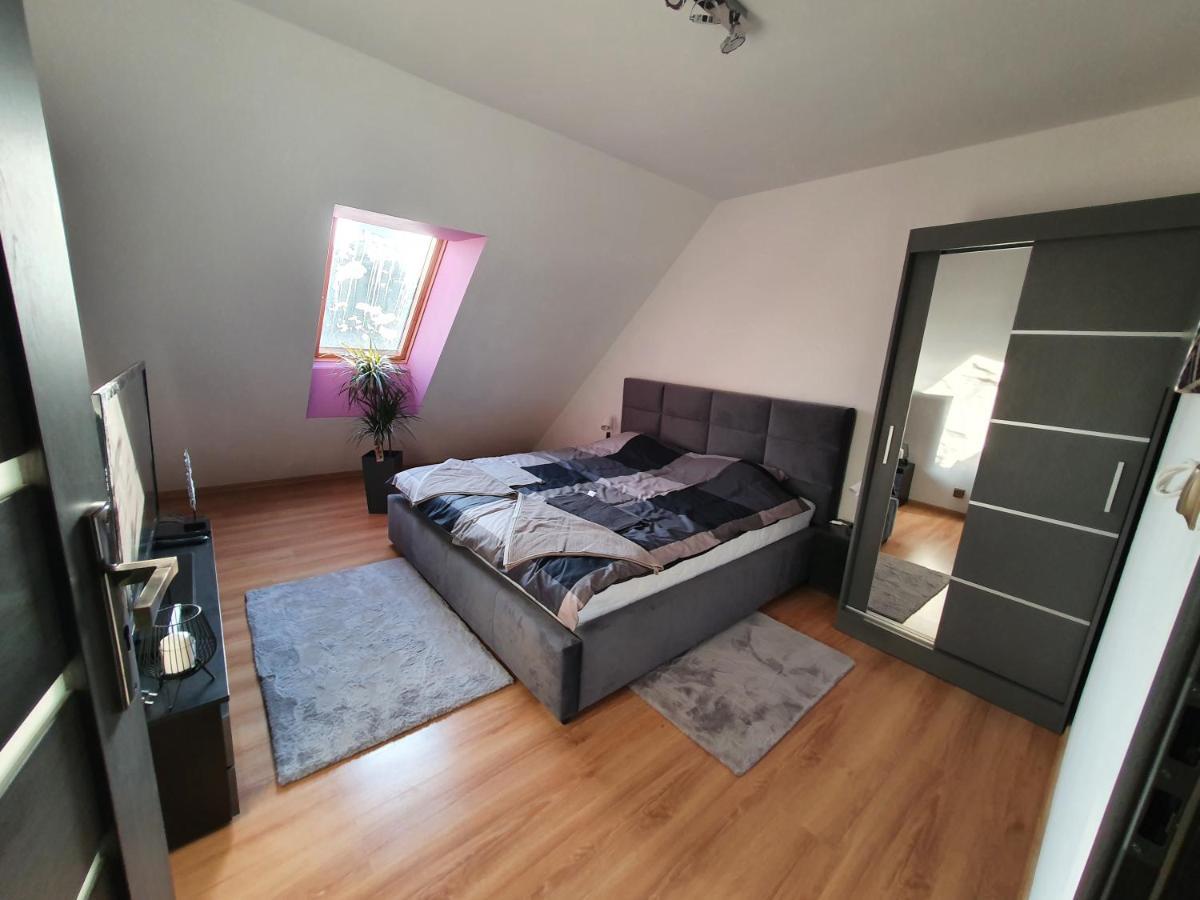 Nowy Dom Apartament Z Widokiem Na Gory 8 Osob 别尔斯克-比亚拉 外观 照片